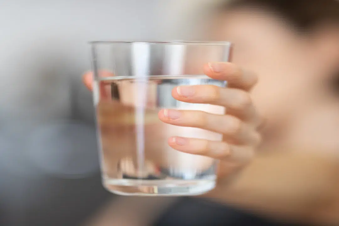 Adoucisseur d’eau : pour une maison saine, une famille protégée et une eau au goût pur